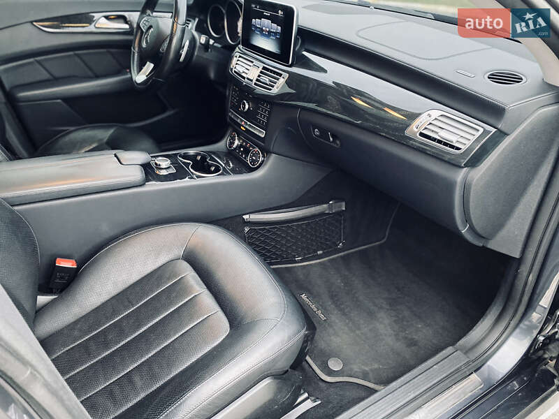 Седан Mercedes-Benz CLS-Class 2015 в Киеве