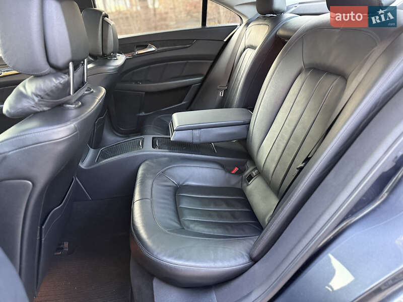 Седан Mercedes-Benz CLS-Class 2012 в Львове
