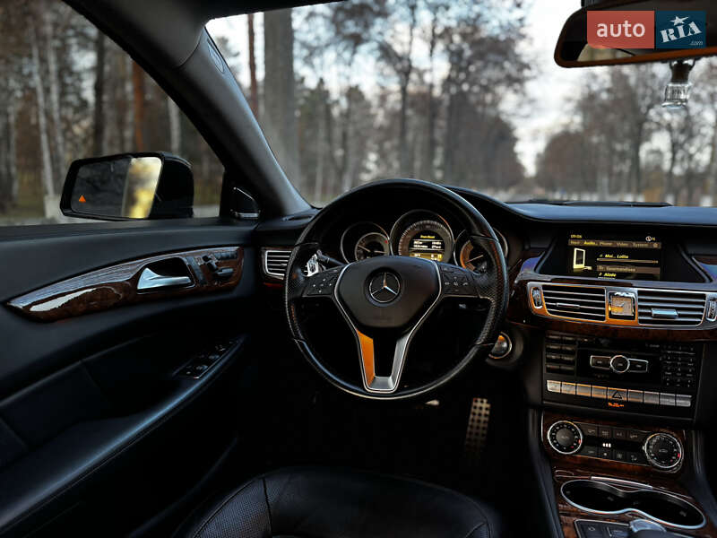 Седан Mercedes-Benz CLS-Class 2012 в Киеве фото 19 Седан Mercedes-Benz CLS-Class 2012 в Киеве