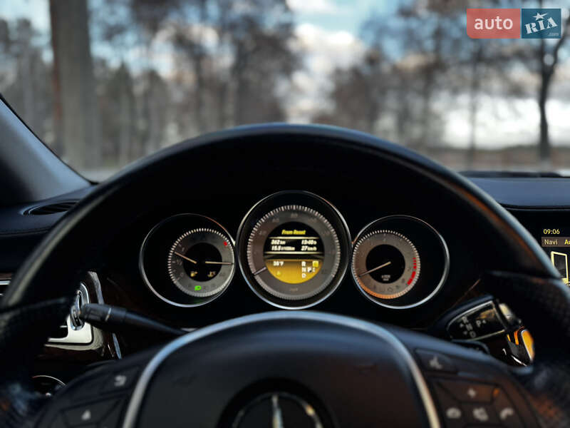 Седан Mercedes-Benz CLS-Class 2012 в Киеве фото 23 Седан Mercedes-Benz CLS-Class 2012 в Киеве