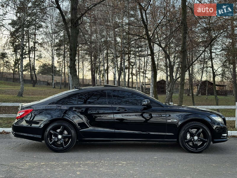 Седан Mercedes-Benz CLS-Class 2012 в Киеве фото 45 Седан Mercedes-Benz CLS-Class 2012 в Киеве
