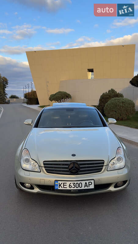 Mercedes-Benz CLS-Class 2006 Mercedes-Benz CLS-Class 2006