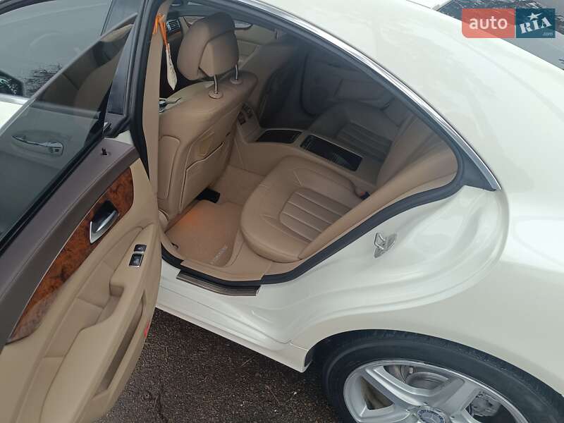 Седан Mercedes-Benz CLS-Class 2013 в Виннице