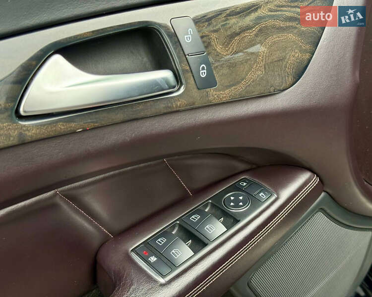 Седан Mercedes-Benz CLS-Class 2013 в Киеве фото 17 Седан Mercedes-Benz CLS-Class 2013 в Киеве