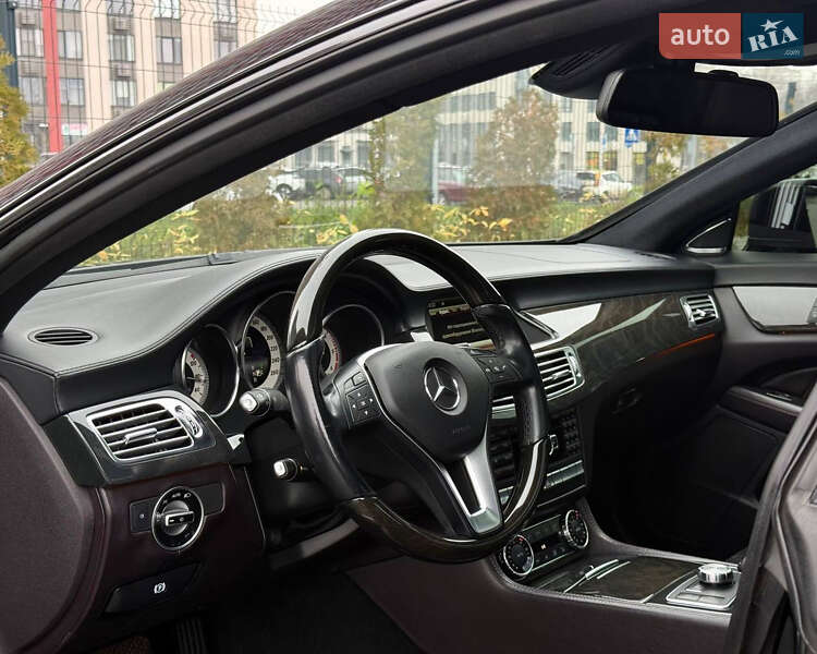 Седан Mercedes-Benz CLS-Class 2013 в Киеве фото 19 Седан Mercedes-Benz CLS-Class 2013 в Киеве