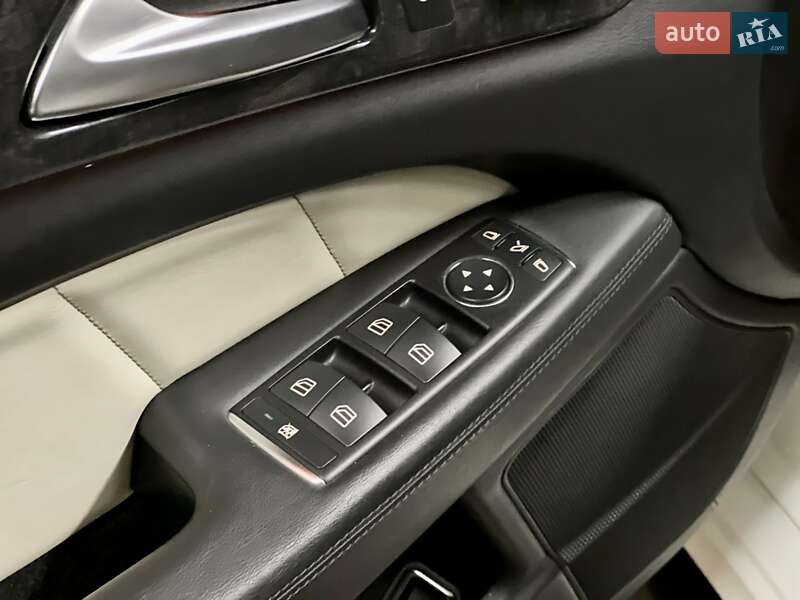 Седан Mercedes-Benz CLS-Class 2011 в Днепре фото 30 Седан Mercedes-Benz CLS-Class 2011 в Днепре