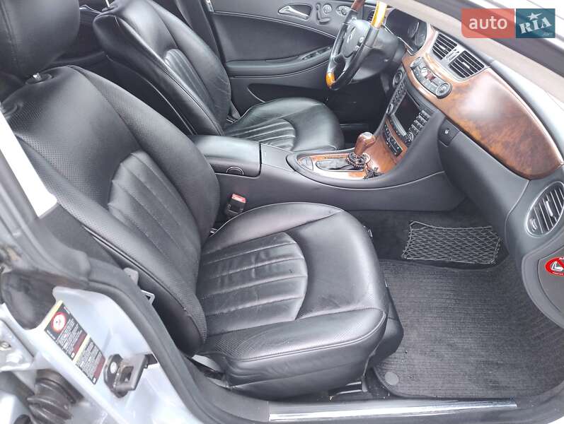 Купе Mercedes-Benz CLS-Class 2004 в Одессе фото 8 Купе Mercedes-Benz CLS-Class 2004 в Одессе