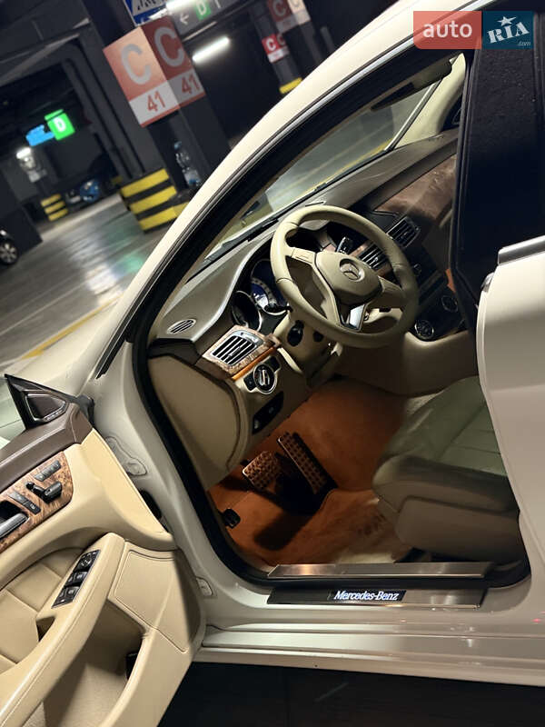 Седан Mercedes-Benz CLS-Class 2012 в Киеве