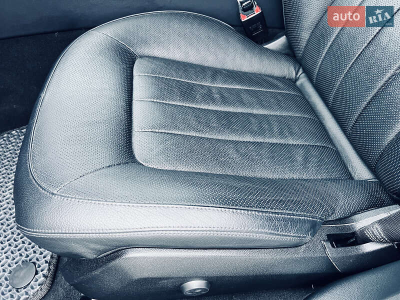 Седан Mercedes-Benz CLS-Class 2016 в Одессе