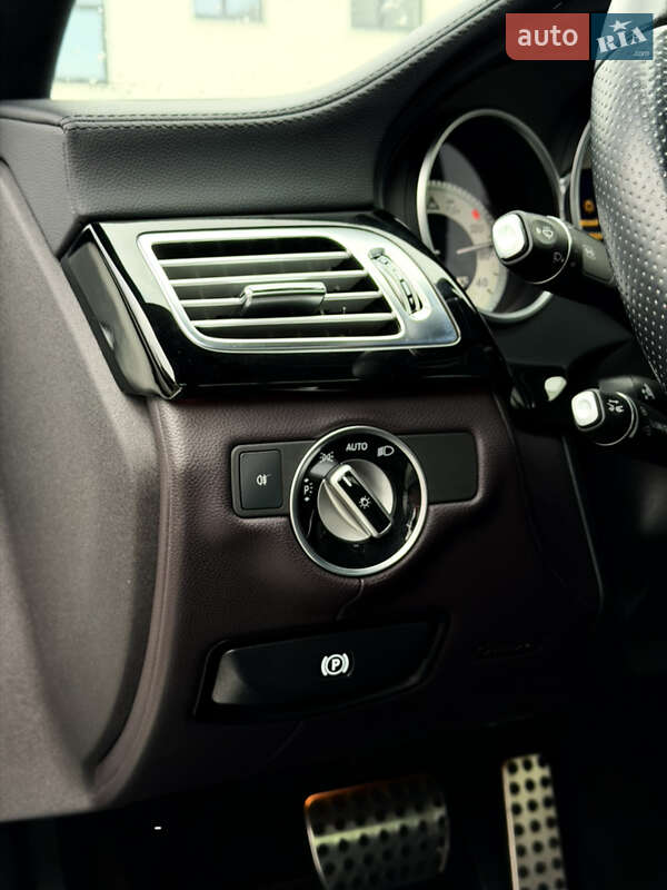 Седан Mercedes-Benz CLS-Class 2013 в Луцке