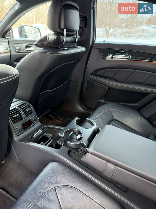 Седан Mercedes-Benz CLS-Class 2012 в Киеве
