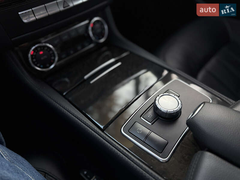 Седан Mercedes-Benz CLS-Class 2012 в Львове фото 23 Седан Mercedes-Benz CLS-Class 2012 в Львове