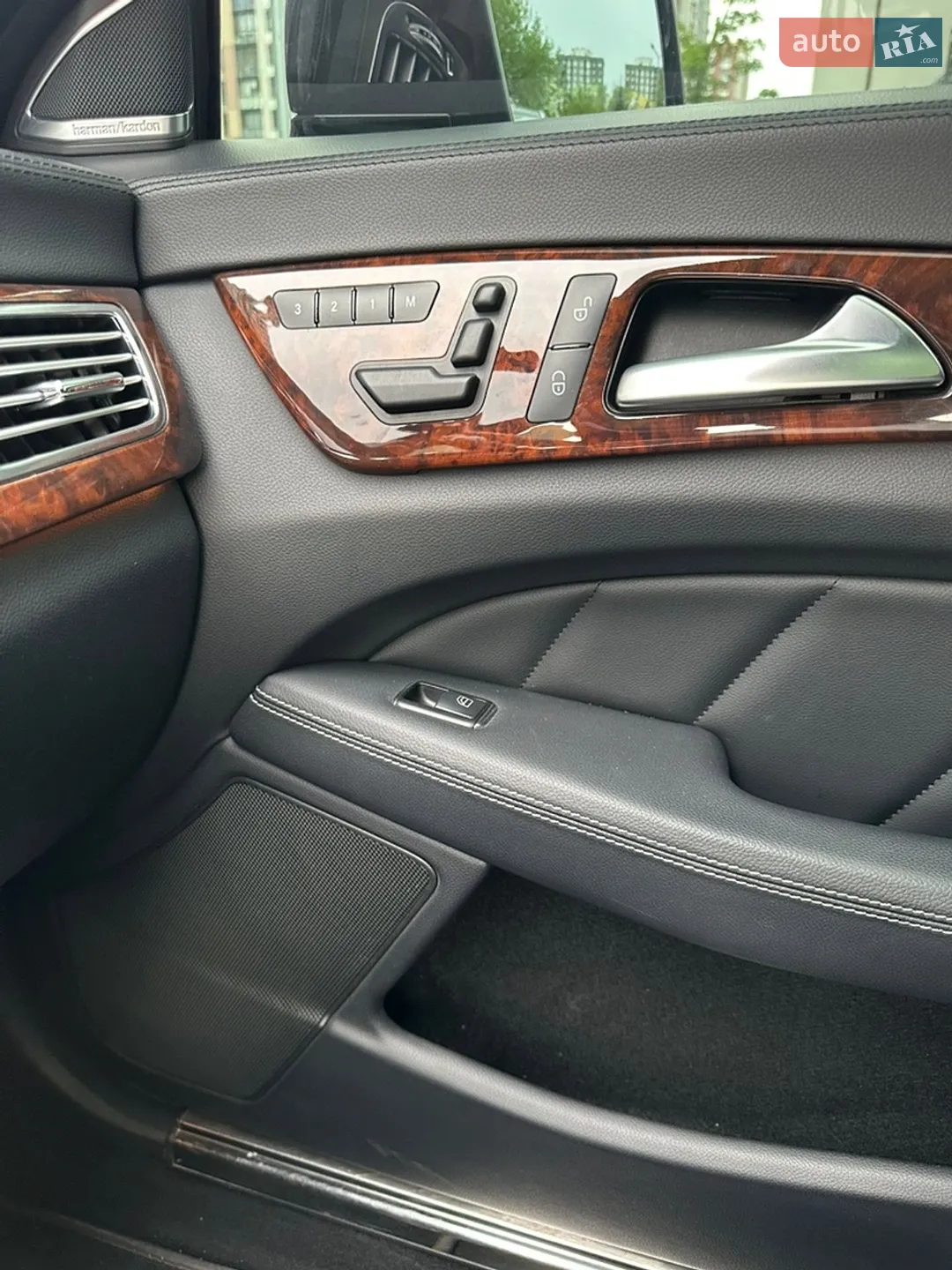 2012 Mercedes-Benz CLS-klasse - мініатюра 47