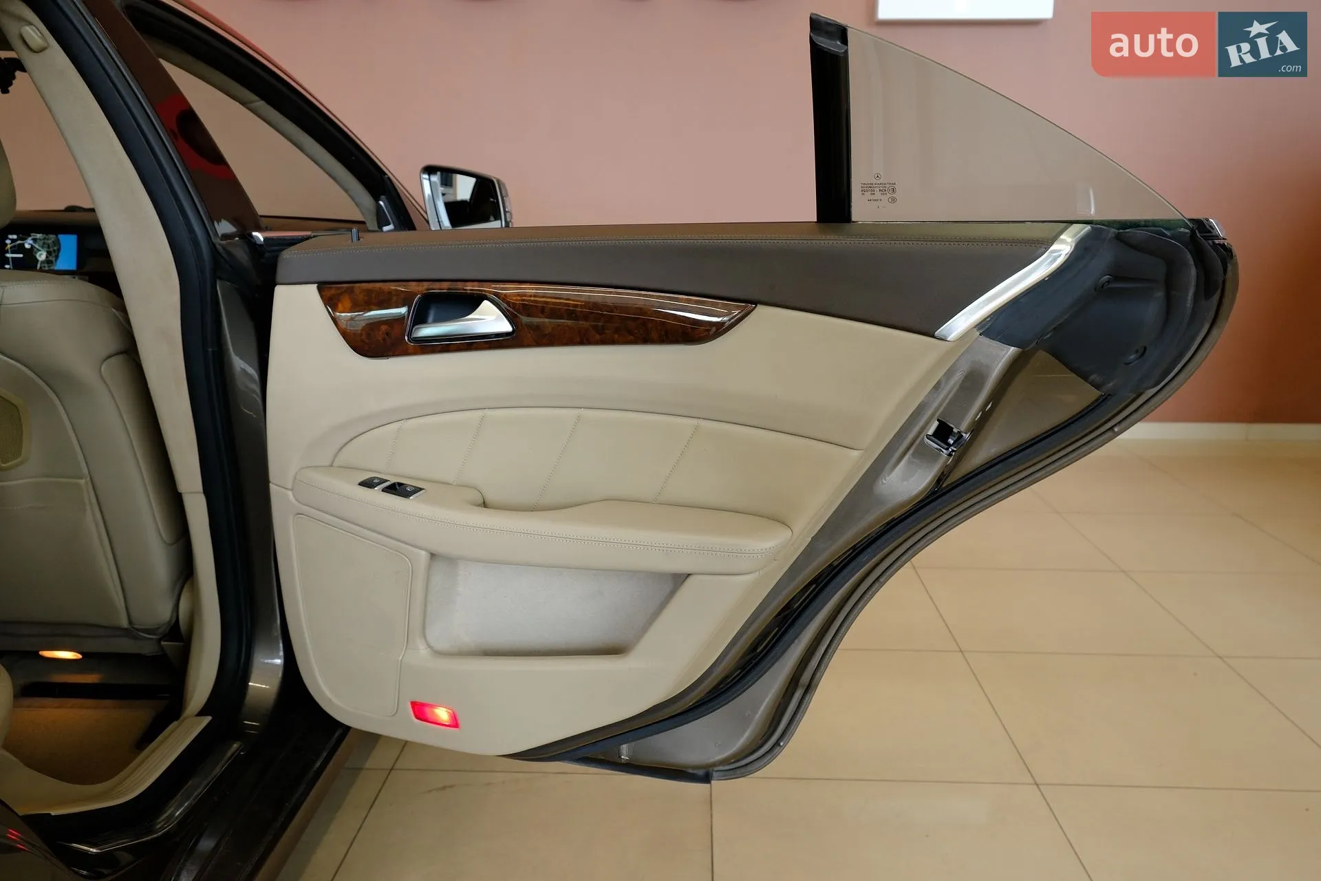 2012 Mercedes-Benz CLS-klasse - мініатюра 37