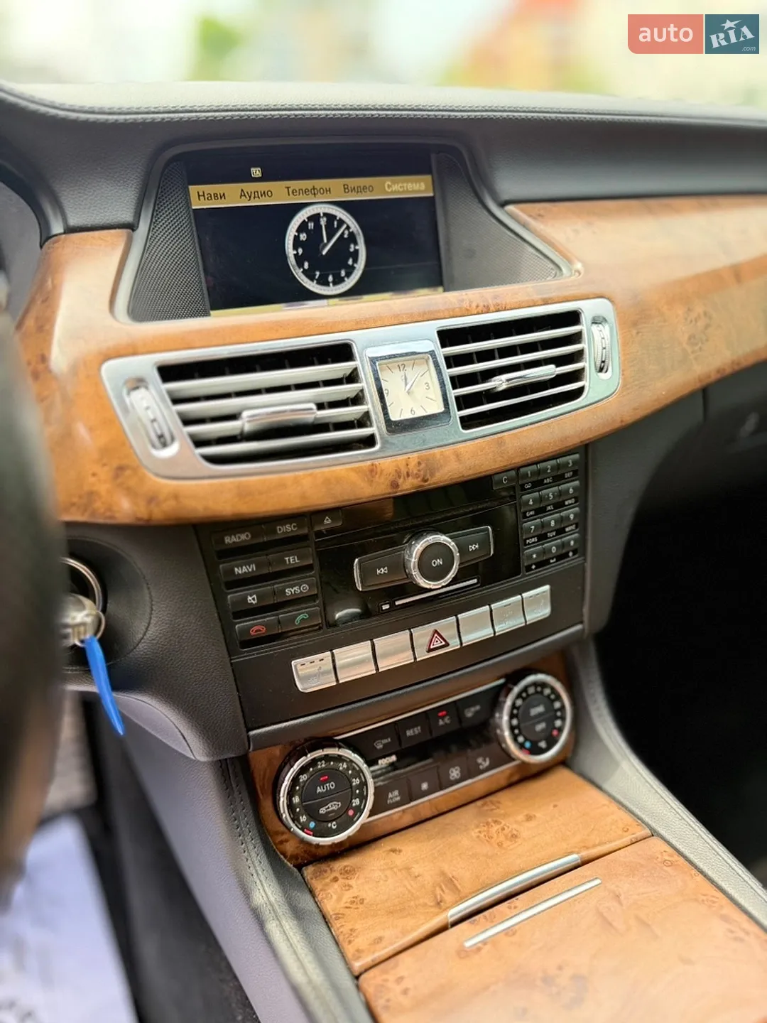 2010 Mercedes-Benz CLS-klasse - мініатюра 15