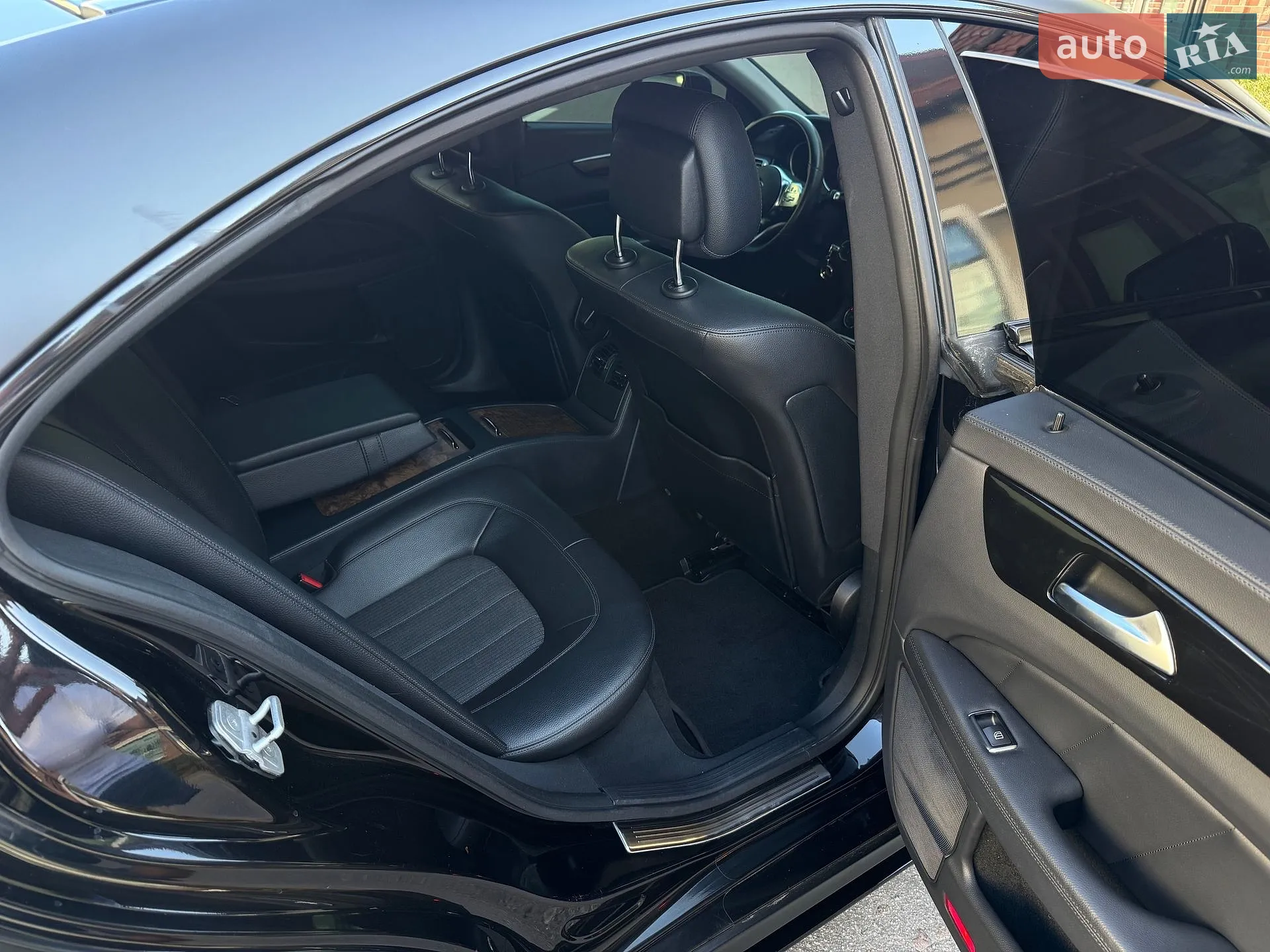 2013 Mercedes-Benz CLS-klasse - мініатюра 33