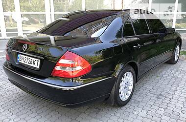 Мерседес бенц 2002
