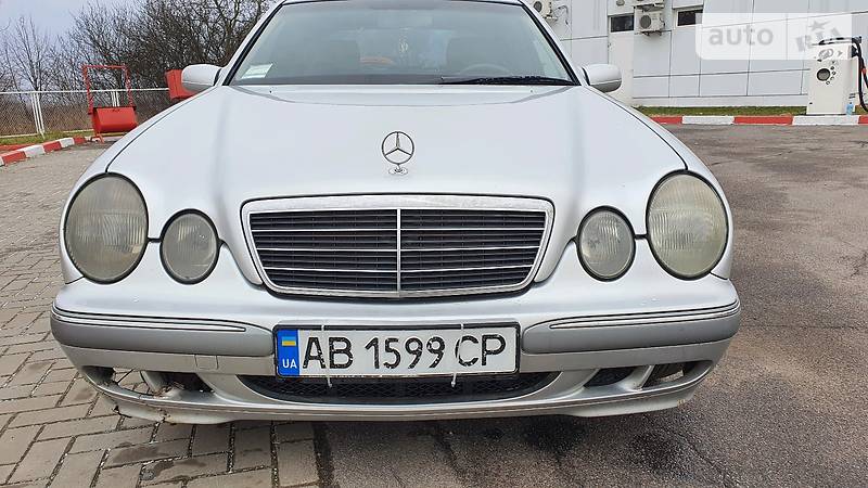 Mercedes-Benz E 270