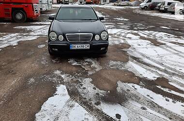 Седан Mercedes-Benz E 320 2000 в Ровно