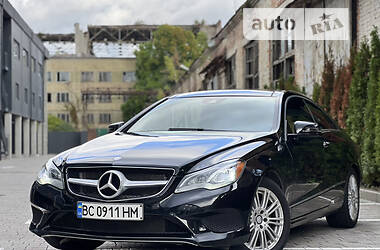 Купе Mercedes-Benz E 400 2015 в Львове