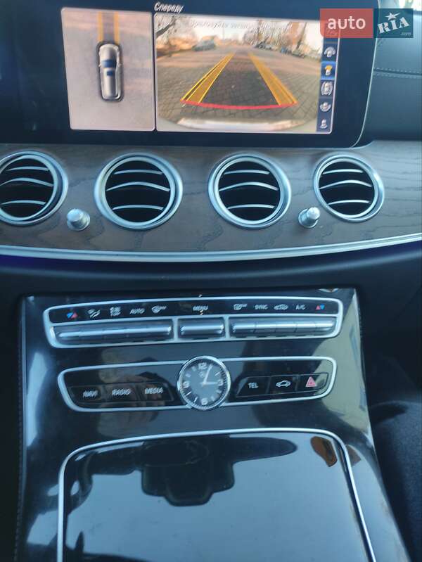 Универсал Mercedes-Benz E-Class All Terrain 2018 в Виннице фото 35 Универсал Mercedes-Benz E-Class All Terrain 2018 в Виннице