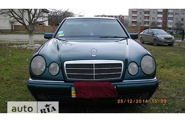 Седан Mercedes-Benz E-Class 1996 в Ивано-Франковске