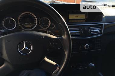 Седан Mercedes-Benz E-Class 2012 в 