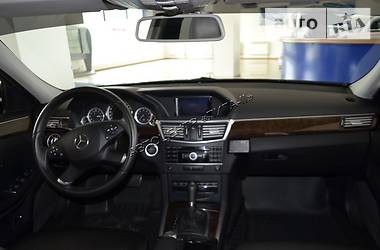 Седан Mercedes-Benz E-Class 2011 в Хмельницком