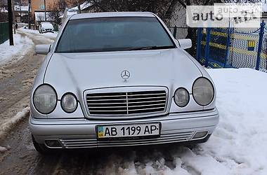 Седан Mercedes-Benz E-Class 1996 в Житомире