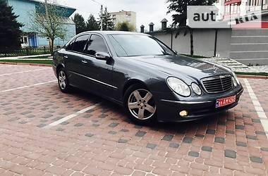 Седан Mercedes-Benz E-Class 2006 в Ивано-Франковске