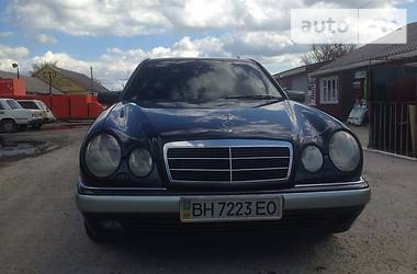 Седан Mercedes-Benz E-Class 1996 в Измаиле