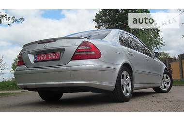 Седан Mercedes-Benz E-Class 2006 в Ровно