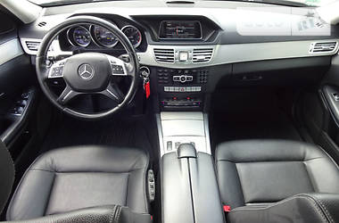 Седан Mercedes-Benz E-Class 2014 в Виннице