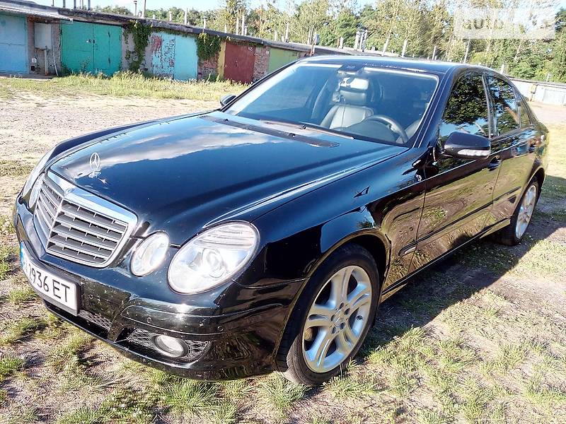 Седан Mercedes-Benz E-Class 2007 в Чернигове