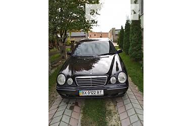 Седан Mercedes-Benz E-Class 2001 в Хмельницком