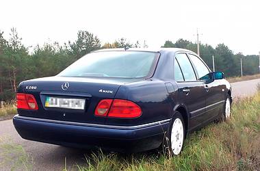 Седан Mercedes-Benz E-Class 1999 в Киеве