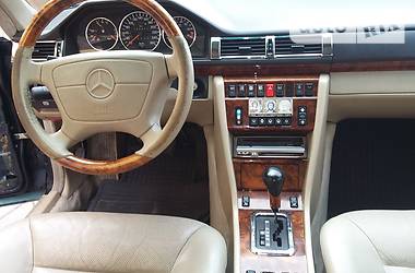 Купе Mercedes-Benz E-Class 1994 в Киеве