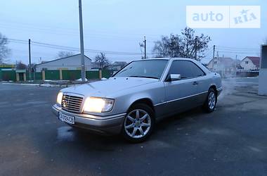 Купе Mercedes-Benz E-Class 1994 в Киеве