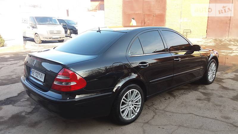 Седан Mercedes-Benz E-Class 2004 в Дніпрі фото 5 Седан Mercedes-Benz E-Class 2004 в Дніпрі