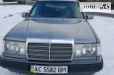 Седан Mercedes-Benz E-Class 1992 в Луцке