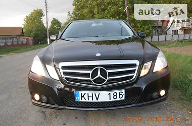 Седан Mercedes-Benz E-Class 2009 в Кицмани