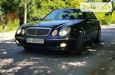 Седан Mercedes-Benz E-Class 2003 в Одессе