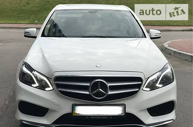 Седан Mercedes-Benz E-Class 2016 в Киеве