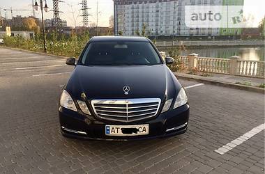 Седан Mercedes-Benz E-Class 2013 в Івано-Франківську