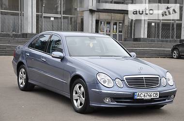 Седан Mercedes-Benz E-Class 2003 в Ровно