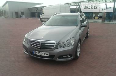 Универсал Mercedes-Benz E-Class 2010 в Ровно