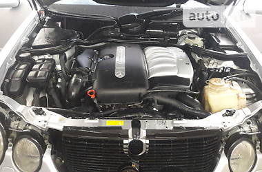 Седан Mercedes-Benz E-Class 2000 в 