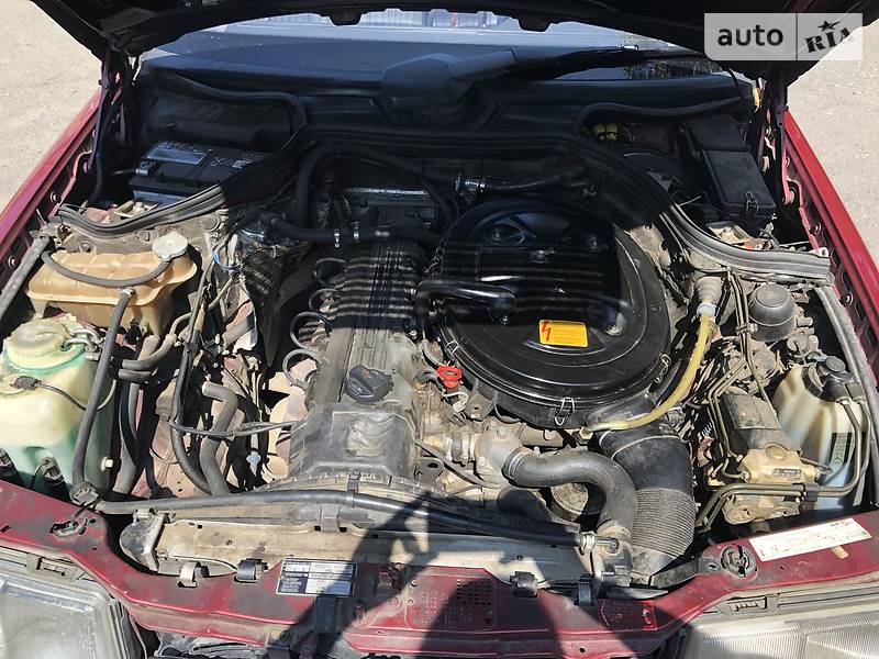 Седан Mercedes-Benz E-Class 1993 в Ужгороді фото 19 Седан Mercedes-Benz E-Class 1993 в Ужгороді