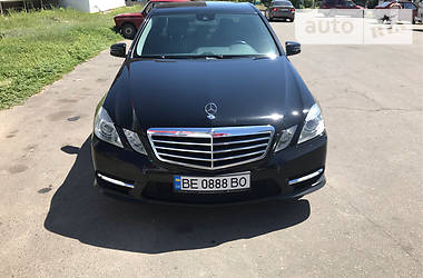 Седан Mercedes-Benz E-Class 2012 в 