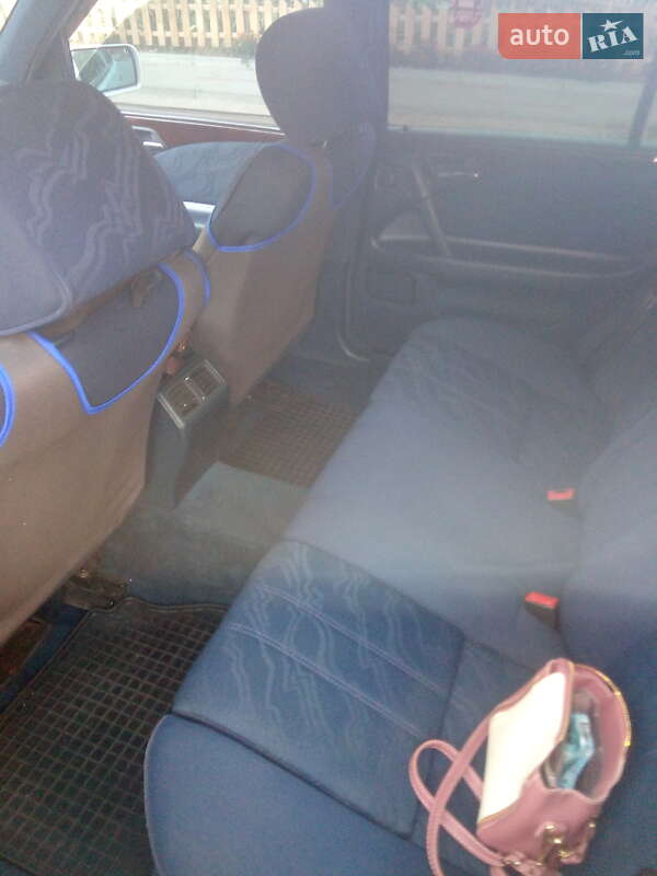 Седан Mercedes-Benz E-Class 1998 в Черкассах